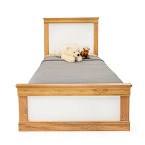 Cama infantil elegante color blanco